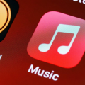 如何在iOS 14.6上收听Apple Music无损音乐和空间音频